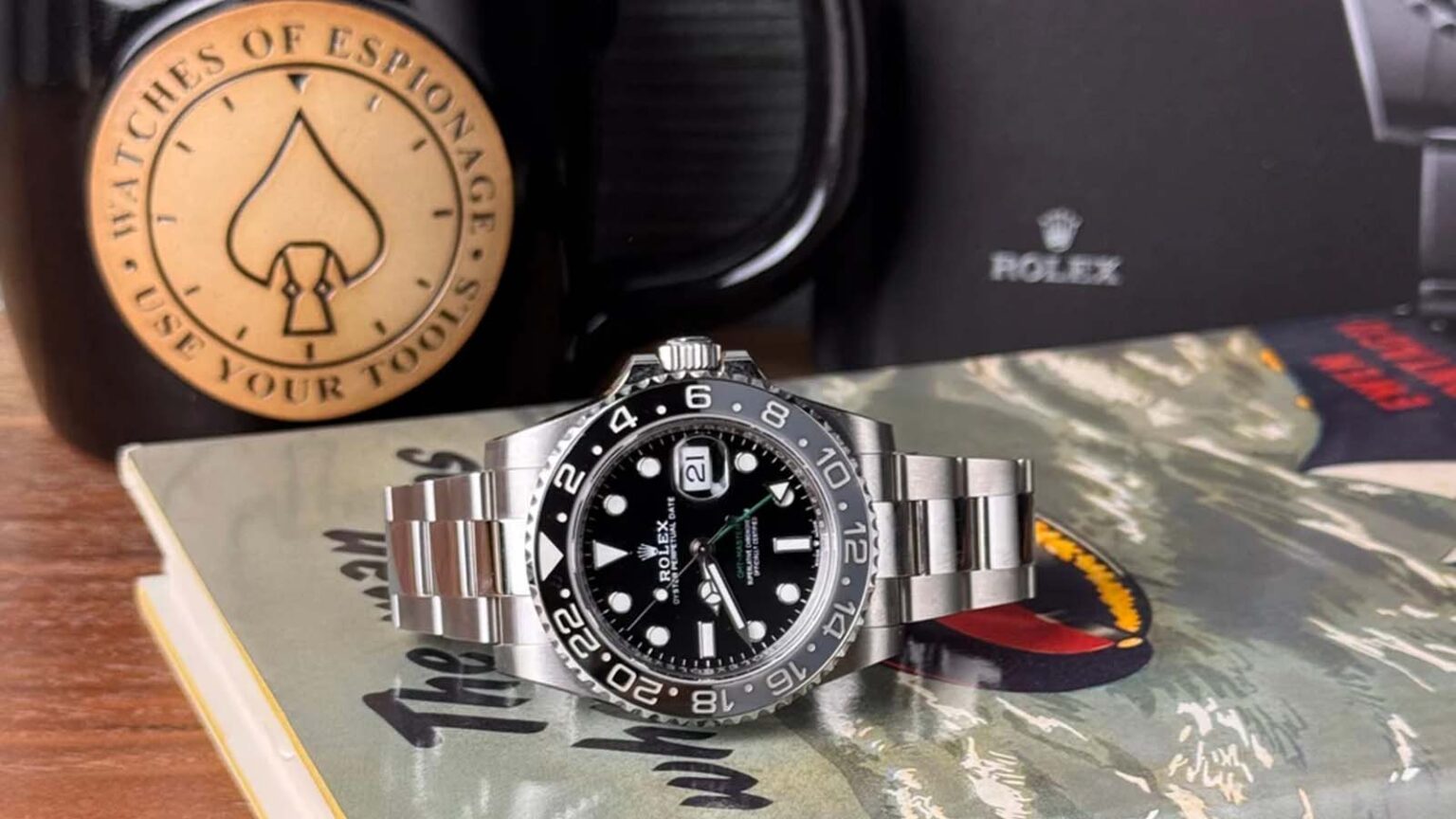 Rolex GMT Master II bruce wayne black grey bezel